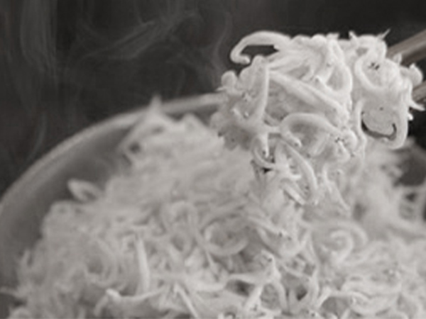 (有)カネ吉 磐田