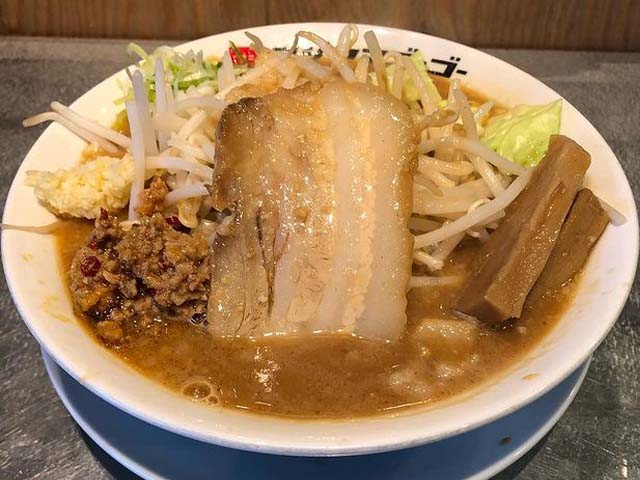 Thumbnail of post image 060