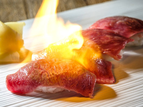 炭火焼肉にくなべ屋　神戸びいどろ　三宮駅前店のセンキョ割イメージ